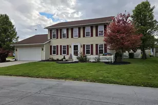 111 Jacobs Dr, Wapakoneta, OH 45895 - Photo 2