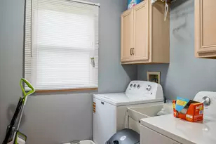 132 Village Green Dr, Sidney, OH 45365 - Photo 16