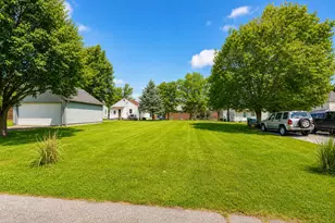 1109 S Greenwood St, Bellefontaine, OH 43311 - Photo 38