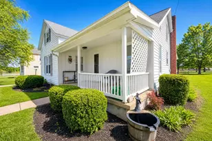 1109 S Greenwood St, Bellefontaine, OH 43311 - Photo 24