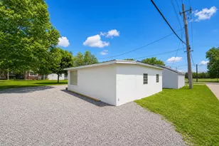 1109 S Greenwood St, Bellefontaine, OH 43311 - Photo 36