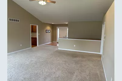 909 Stoneybrook Drive, Saint Marys, OH 45885 - Photo 8