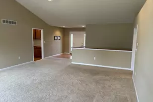 909 Stoneybrook Dr, Saint Marys, OH 45885 - Photo 8