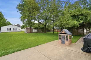 607 W Lake Ave, New Carlisle, OH 45344 - Photo 46