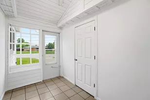 607 W Lake Ave, New Carlisle, OH 45344 - Photo 22