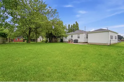 607 W Lake Avenue, New Carlisle, OH 45344 - Photo 48