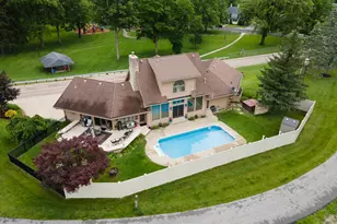 1000 Echo Lake Dr, Piqua, OH 45356 - Photo 4