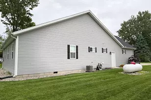 103 S Green St, Mendon, OH 45862 - Photo 6