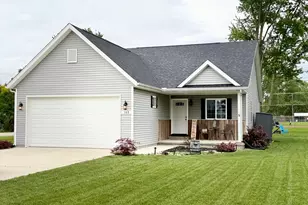 103 S Green St, Mendon, OH 45862 - Photo 2