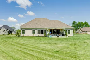 1263 Cole Hbr Dr, Troy, OH 45373 - Photo 12