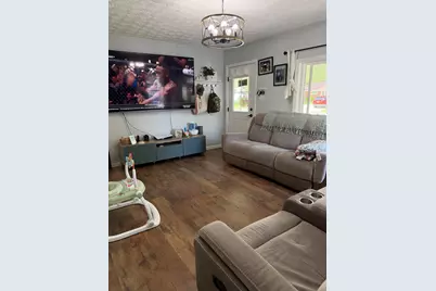 221 N Elizabeth Street, Cridersville, OH 45806 - Photo 2