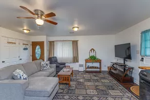 456 Hayden Ave, Dayton, OH 45431 - Photo 2