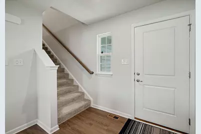 157 Cresting Road, Fairborn, OH 45324 - Photo 6