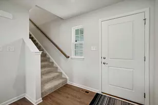 157 Cresting Rd, Fairborn, OH 45324 - Photo 6