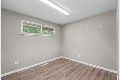7090 Claybeck Drive, Dayton, OH 45424 - Photo 18