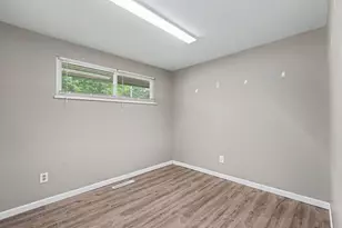 7090 Claybeck Dr, Dayton, OH 45424 - Photo 18