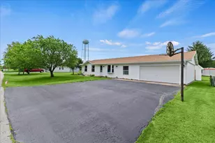 20 Dooley Dr, North Lewisburg, OH 43060 - Photo 2