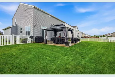 1275 Meadow View Drive, Marysville, OH 43040 - Photo 4