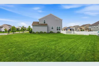 1275 Meadow View Drive, Marysville, OH 43040 - Photo 12