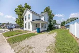 728 S Main St, Bellefontaine, OH 43311 - Photo 2