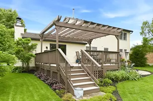 195 Finsbury Ln, Troy, OH 45373 - Photo 40