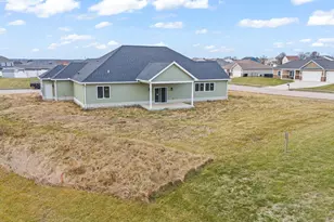 9907 Barnum Rd, Piqua, OH 45356 - Photo 6