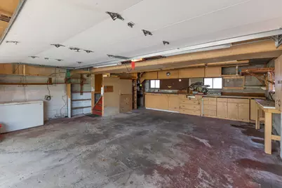 304 Rhoades Avenue, Greenville, OH 45331 - Photo 2