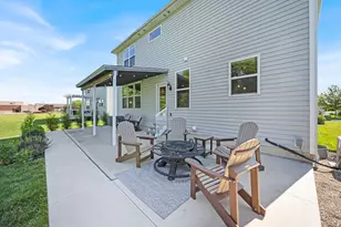 610 Clydesdale Way, Marysville, OH 43040 - Photo 6