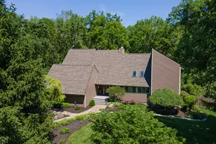 7655 Winding Way, Tipp City, OH 45371 - Photo 4