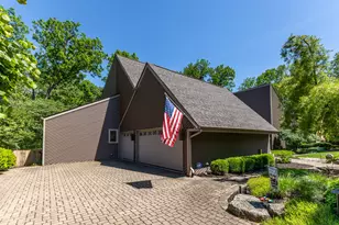 7655 Winding Way, Tipp City, OH 45371 - Photo 2