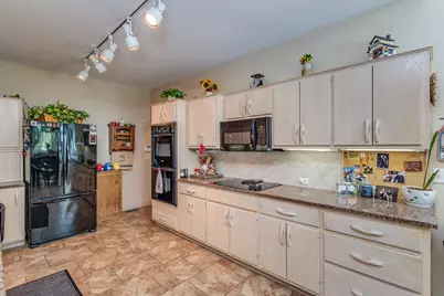 7655 Winding Way, Tipp City, OH 45371 - Photo 48