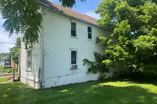 122 Prairie Ave, Springfield, OH 45505 - Photo 2
