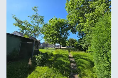 1421 Darwin Avenue, Springfield, OH 45504 - Photo 2
