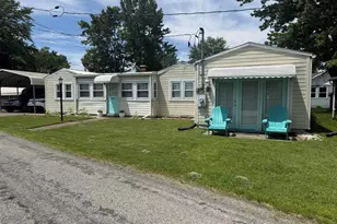10963 State St, Lakeview, OH 43331 - Photo 1