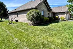 808 Lambert Dr, Piqua, OH 45356 - Photo 32