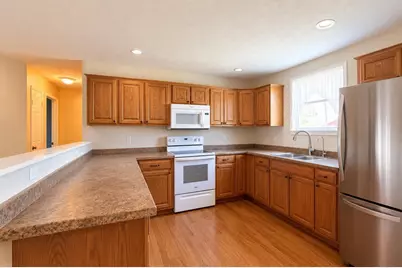 517 N Elm Street, Bellefontaine, OH 43311 - Photo 6