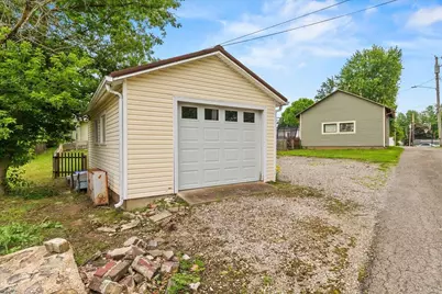 504 Center Avenue, Bellefontaine, OH 43311 - Photo 34