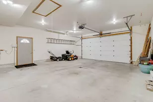 214 Mariners Point Dr, Celina, OH 45822 - Photo 38