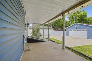 31 W Xenia St, Jamestown, OH 45335 - Photo 8
