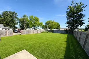 600 Jackson St, Jackson Center, OH 45334 - Photo 10