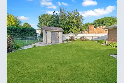 768 Gardenwood Drive, Greenville, OH 45331 - Photo 30