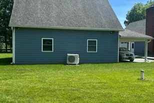 10250 Little Turtle Ln, Piqua, OH 45356 - Photo 4