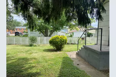 417 E Poplar Street, Sidney, OH 45365 - Photo 2