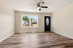 621 S Douglas Ave, Springfield, OH 45505 - Photo 4