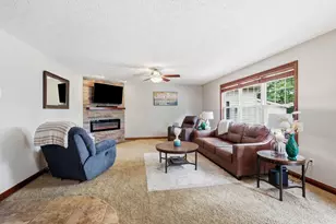 1927 Cider Mill Way, Tipp City, OH 45371 - Photo 16