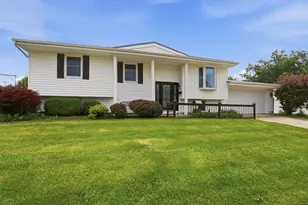 1914 Elmsford St, Springfield, OH 45506 - Photo 2