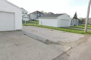 832 Spruce Ave, Sidney, OH 45365 - Photo 16
