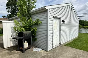 1295 June Dr, Xenia, OH 45385 - Photo 12