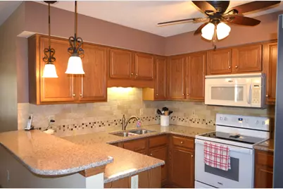 858 Trent Close, Springfield, OH 45503 - Photo 6