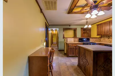 613 W Columbus Avenue, Bellefontaine, OH 43311 - Photo 8